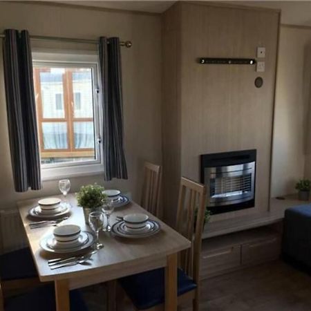 8 Berth Caravan At Parkdean Camber Sands ภายนอก รูปภาพ