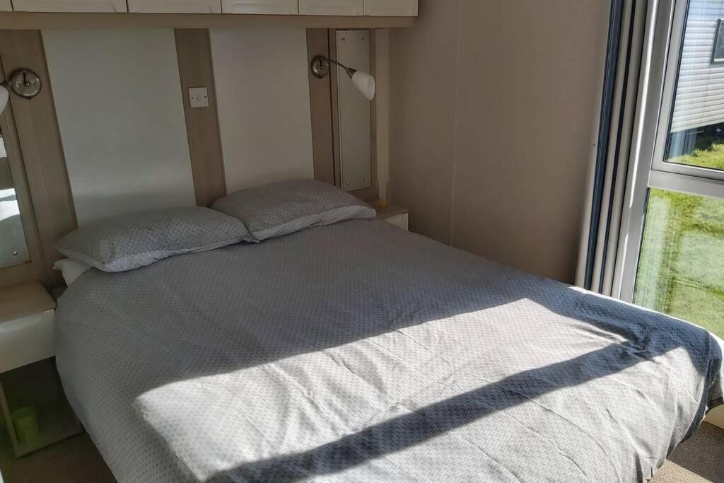 8 Berth Caravan At Parkdean Camber Sands ภายนอก รูปภาพ