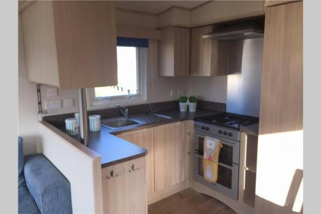 8 Berth Caravan At Parkdean Camber Sands ภายนอก รูปภาพ