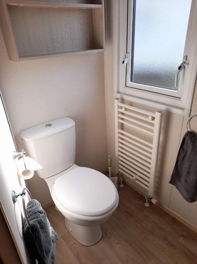 8 Berth Caravan At Parkdean Camber Sands ภายนอก รูปภาพ